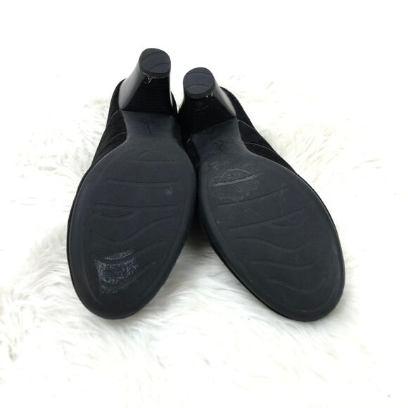 Clarks Bendables 7 M Womens Black Suede Oxford Heels - Picture 7 of 8